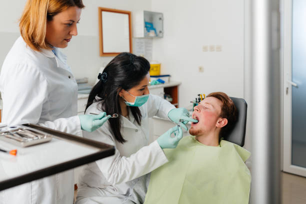 Best Cracked Tooth Emergency Dentist  in Leland, MS